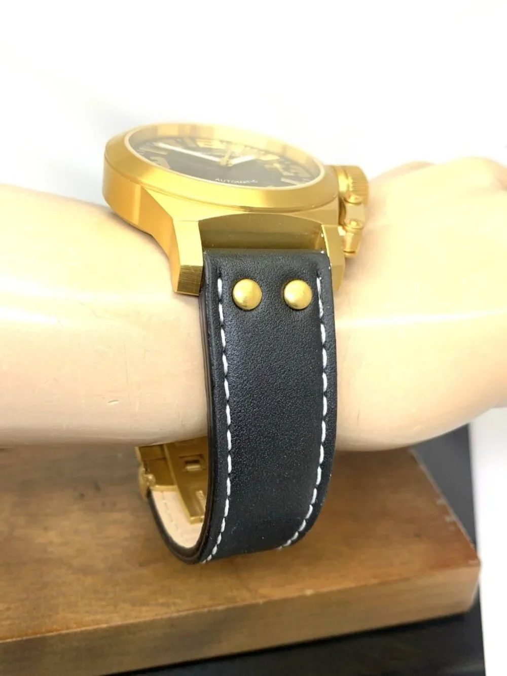Längengrad Men's Watch 121 Automatic Gold Black Dial Date Leather Strap 44mm